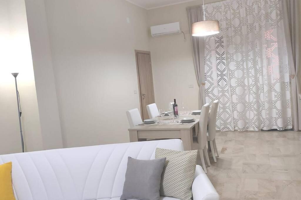 Apartment Miriade Балестрате Екстериор снимка